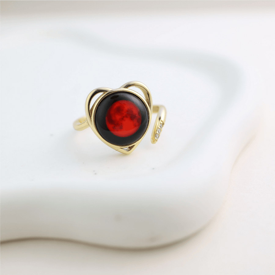 Lunar Eclipse Luna Love Ring in Gold