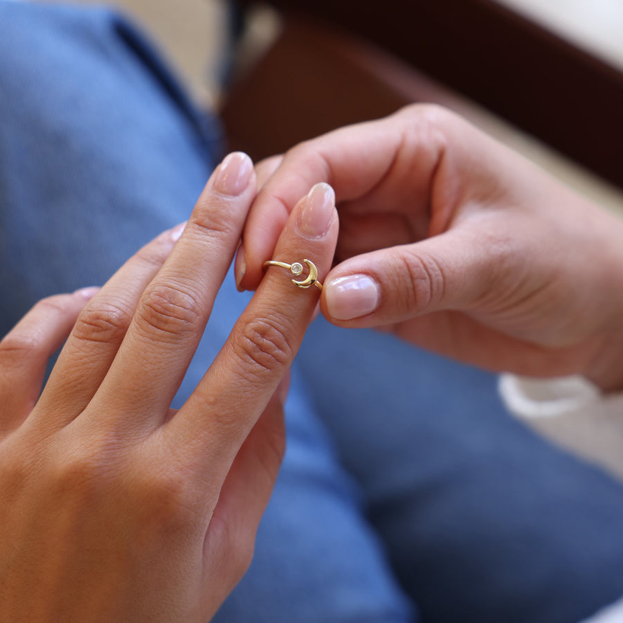 Moon crescent adjustable ring