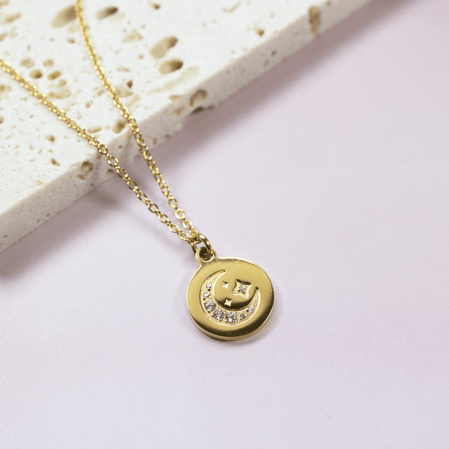 The signature logo necklace