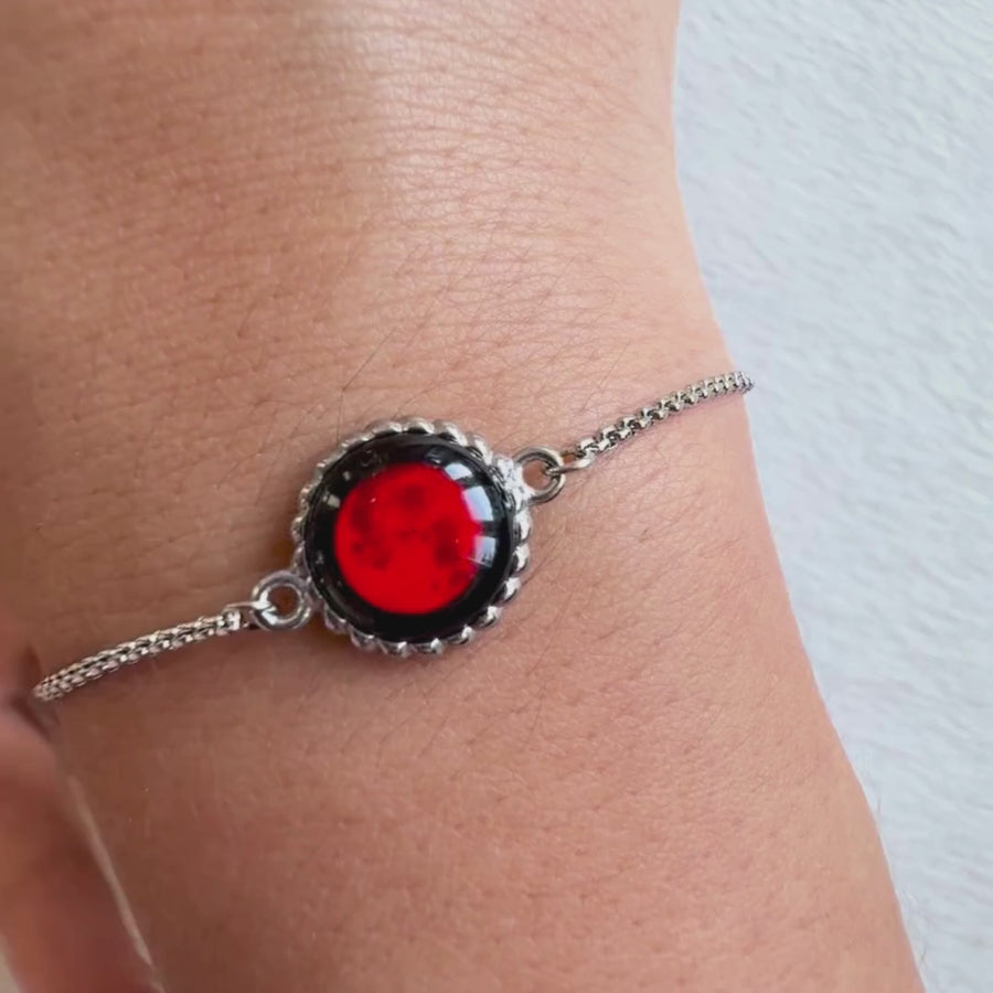 Lunar Eclipse Carina Twist Bracelet in Stainless Steel