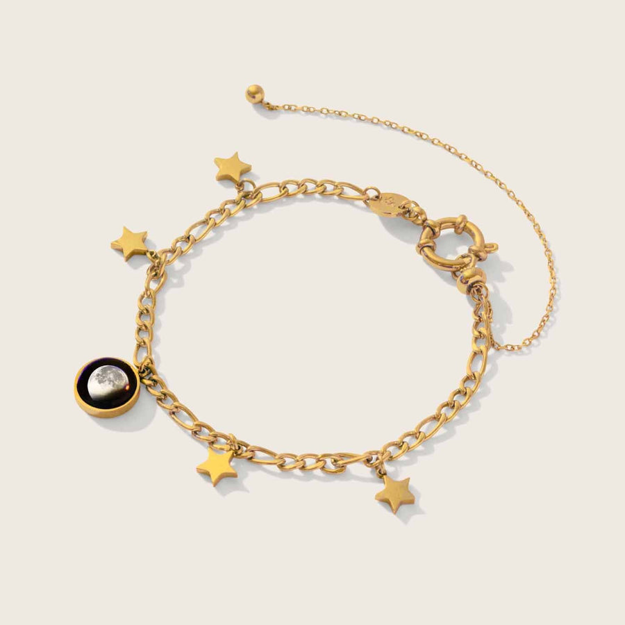 The Lunar Mae Anklet in Gold Moonglow Jewelry 