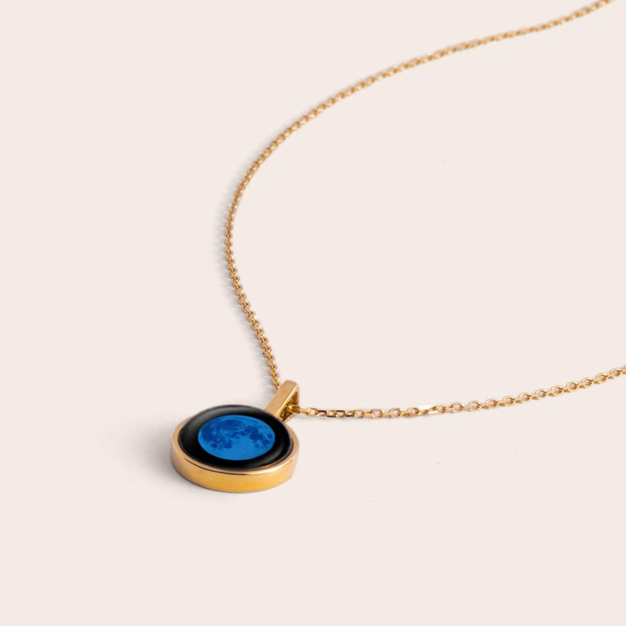 Chrysus Moon 14K Pure Gold Necklace