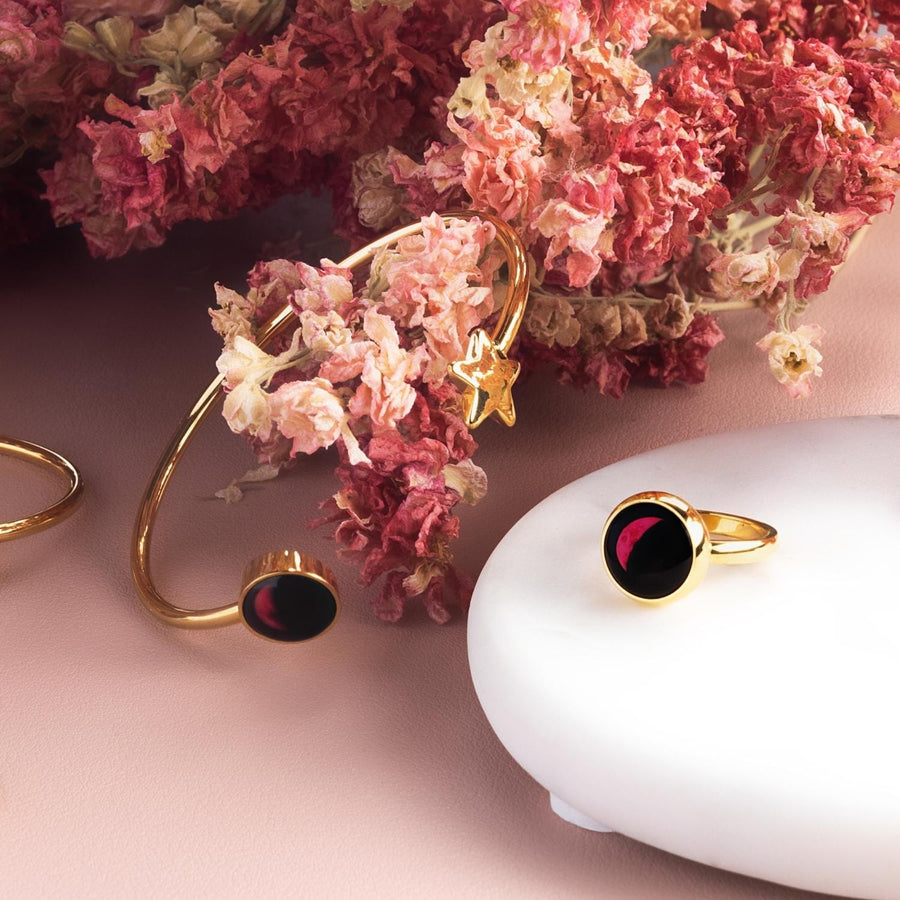 Pink Moon Crépuscule Cuff in Gold