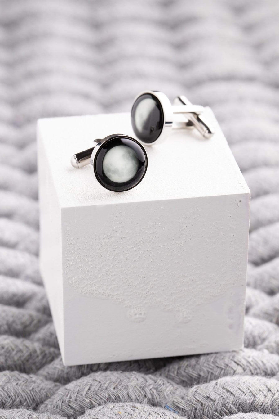 The Maginus Cufflinks in Black Matte